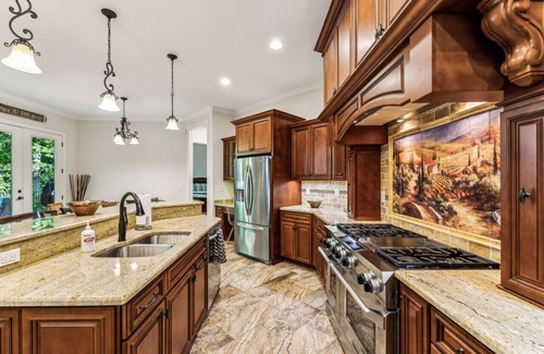 Hendersonville House | New Listing - Mountain Hideaway North Nashville