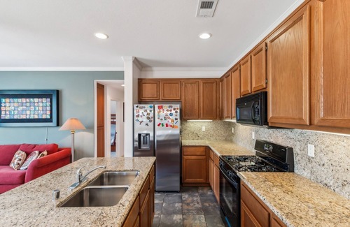 Otay Ranch House | NEW LISTING! Sunny & Serene Townhouse in Chula Vista