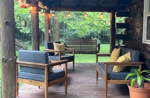 Maple Mount House | NEW LISTING! The Cabin | Tranquil Lakefront Retreat by RedAwning