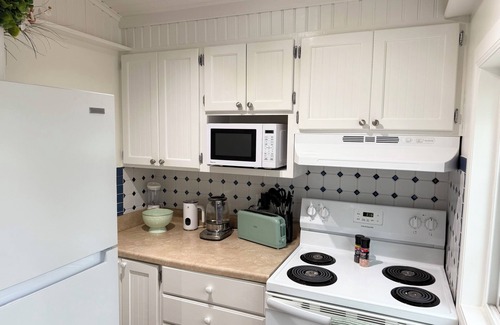 Fairfield Beach House | New Listing - The Float House at Buckeye Lake