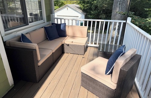 Fairfield Beach House | New Listing - The Float House at Buckeye Lake