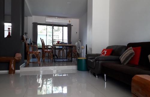 Ban Waen House | New Loft Modern Home