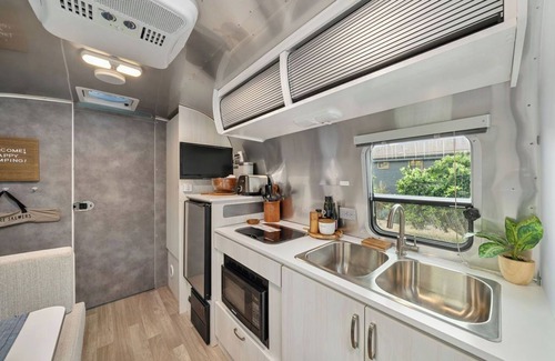 Arroyo Grande House | New: Luxury Airstream Experience on 5 Acres!