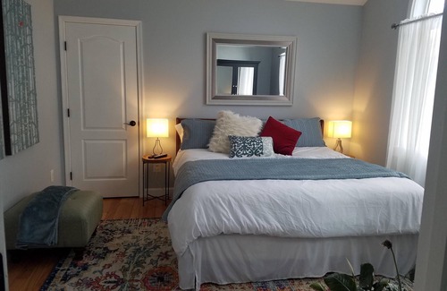 Manassas House | New luxury retreat is the perfect accommodations centrally located to NVA & DC