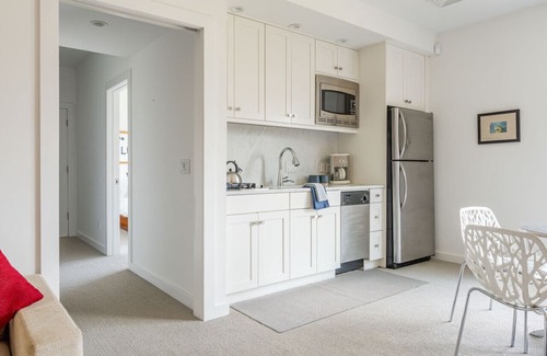 Jeffersonville Cottage | NEW: Modern Apt. on Resort Estate w Pool in Bethel