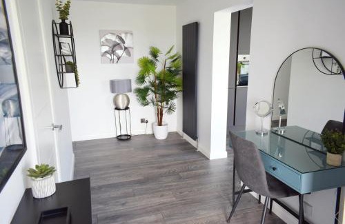 Mabe Apartment | New Panoramic Riverview Apartment With Ev Plug