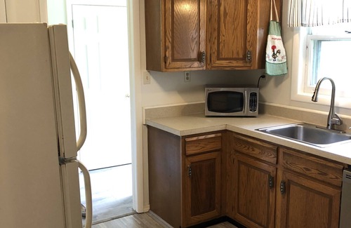 Mystic - New London House | New photos with many updates! Bring your EV cord and adapter! Walk to the fun!