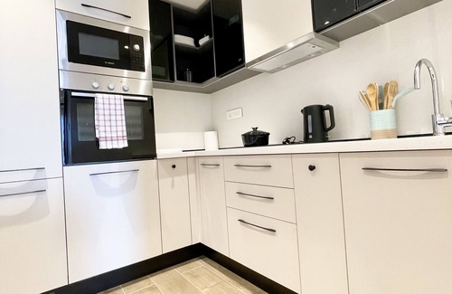 North Ridge Apartment | New Premium 1BR Apt - Osu