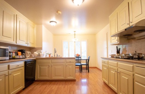 Almaden House | New remodel house with 6 bedrooms and 3 bathrooms in San Jose