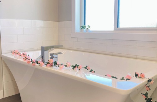 Northwest Edmonton House | *NEW*Single House*Rogers Place/Downtown*10MINS