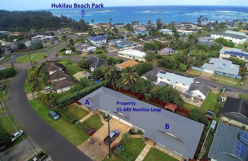 Laie House | New Spacious 3 Bedroom Home With A/C, steps from Hukilau Beach, 30 Day