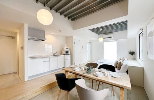 Hiroshima City Centre Apartment | New Studio Apt in the City Center for 6Ppl