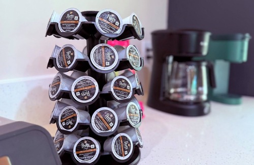 Kodak House | NEW! STUNNING LUXE Lakefront Treehouse! 3BR~4BA~MASSIVE Game Room & HT!