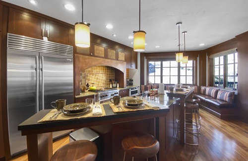 Empire Pass Condo | New! The 401! Luxury Ski-In/Ski-Out at Deer Valley w/Hot Tub-Fitness Center!