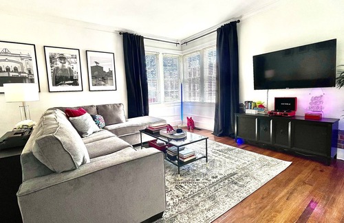 Paducah Condo | New! The Dim Light- Lower Town Boutique Condos with Outdoor Theater!