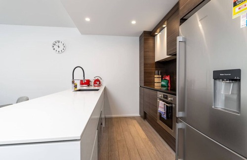 City East Apartment | New to VRBO: Modern 2BR APT in Highgate Executive Apartment
