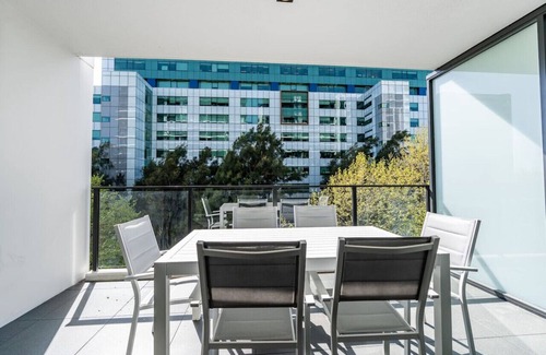 City East Apartment | New to VRBO: Modern 2BR APT in Highgate Executive Apartment