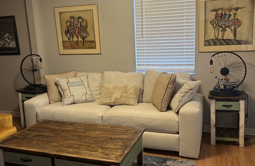 North Little Rock House | NEW! Tracks & Trails Cottage - 3 min from Hwy I-40