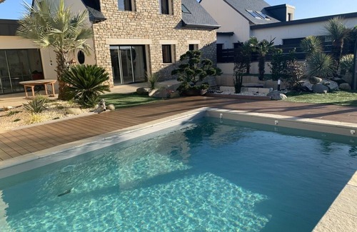 Brignogan-Plage Villa | NEW: VILLA by the sea with swimming pool and spa