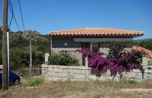 Pianotolli-Caldarello House | New villa in a quiet 5 minutes drive from the beaches of the gulf of Figari