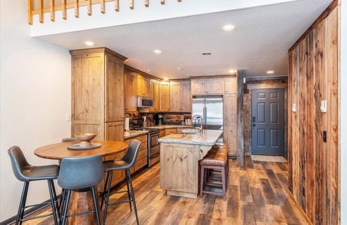 Bigfork House | NEW Winter Rates! Amazing Views and Skiing!