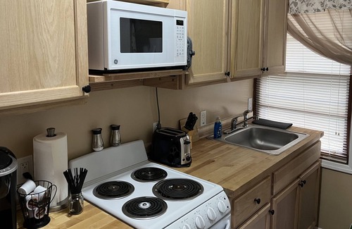 Braselton Apartment | New York Vibe Studio Apartment in the Heart of Braselton.