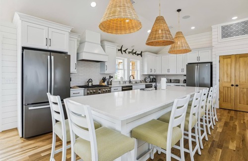 Pine Island House | Newbern - New Cons. Semi Oceanfront in Corolla with Fire Pit, Elevator, Hot Tub and More!