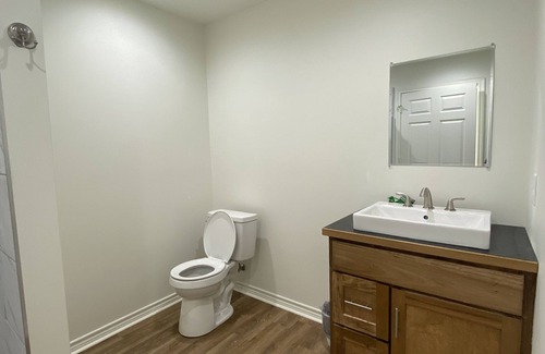 Sulphur Apartment | Newly built apartments! Less than a mile from SPAR water park