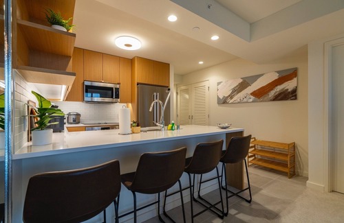 Ala Moana Condo | Newly Built at Sky Ala Moana 2 Bedroom! Great Oceanview! (SAW3508)