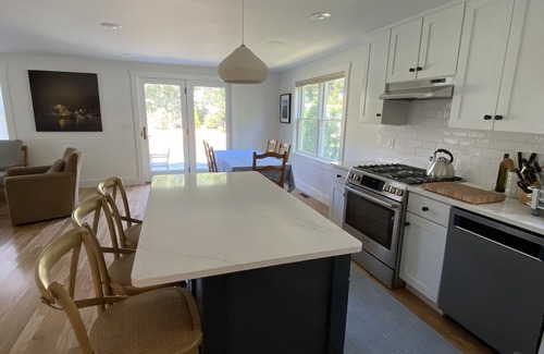 Vineyard Haven House | Newly built house, Central A/C, Walk to ferry, beach, and town