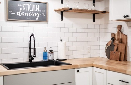 Fort Worth House | Newly Furnished Model Home.Gameroom. Close to TCU!