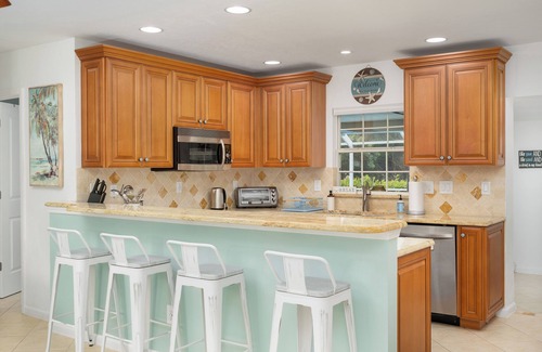 Yacht Club House | Newly Listed, Fully-Stocked Cape Coral Escape with Heated Pool! Dog Friendly.