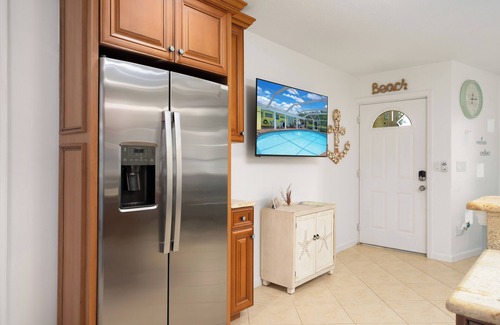 Yacht Club House | Newly Listed, Fully-Stocked Cape Coral Escape with Heated Pool! Dog Friendly.