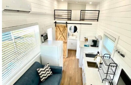 Lake Oconee House | Newly listed Tiny Home! 5 mins from Lake Oconee!n