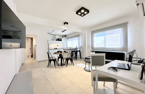 Balvanera Apartment | Newly refurbished, bright & cozy 1-bedroom apt in charming BHK with WiFi, AC