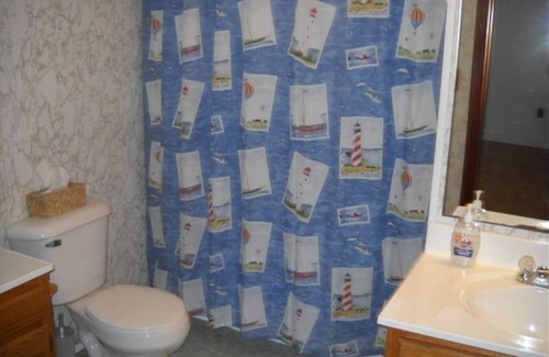 Wells Cottage | Newly Remodel Cottage, with View of Wells Beach 2 Minutes Away