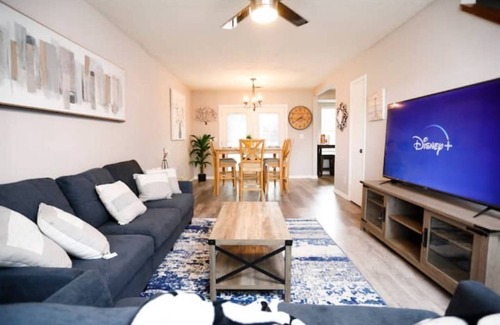 Whitemarsh Island House | Newly remodeled 4 bedroom in nice neighborhood.