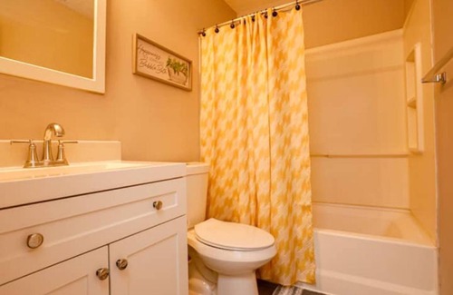 Whitemarsh Island House | Newly remodeled 4 bedroom in nice neighborhood.