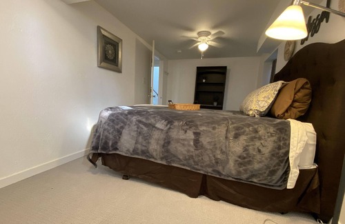 Derby Apartment | Newly Remodeled Apartment Minutes from any major Shopping