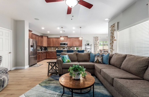 Freeman Farms House | Newly Remodeled Modern Home Near Downtown Gilbert!