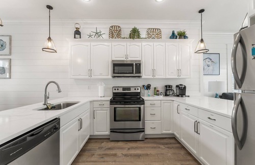 Bel Air House | Newly remodeled! Only steps to the beach! Private Pool!
