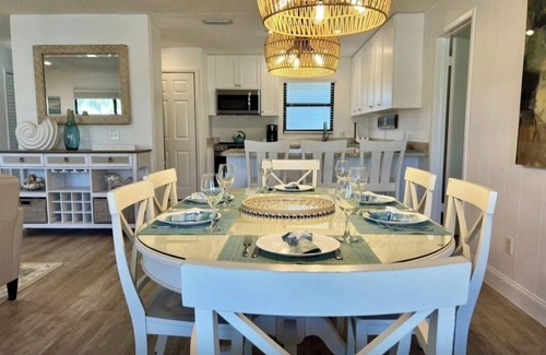 Sanibel Condo | Newly renovated! Blind Pass Unit E209 Gorgeous!