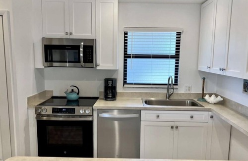 Sanibel Condo | Newly renovated! Blind Pass Unit E209 Gorgeous!