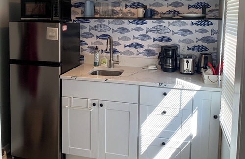 Eastham Cottage | Newly renovated, close to beaches, Eastham studio cottage now available!