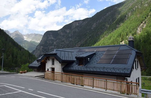 Trient Apartment | Newly renovated comfort in a rustic mountain farmhouse on the Tour du Mont Blanc