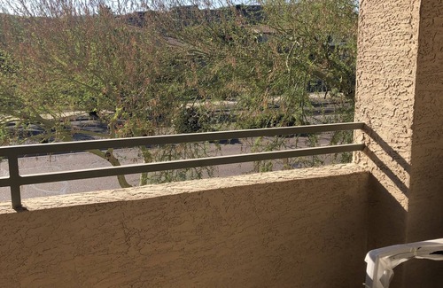 Foothills Condo | Newly Renovated Condo: Foothills View & Resort Amenities