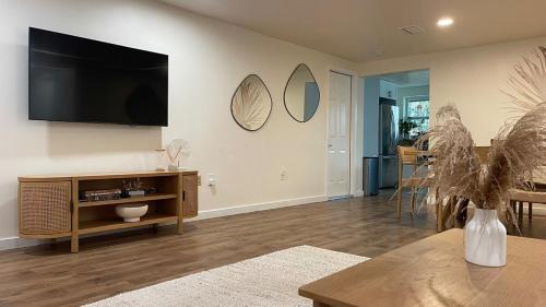 South Venice House | Newly renovated costal house