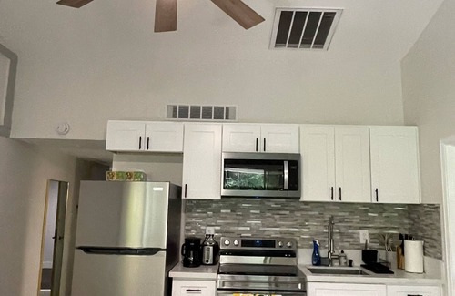 Hilo Apartment | Newly Renovated Cozy 2Br 1Ba Apt in Waiakea Villas