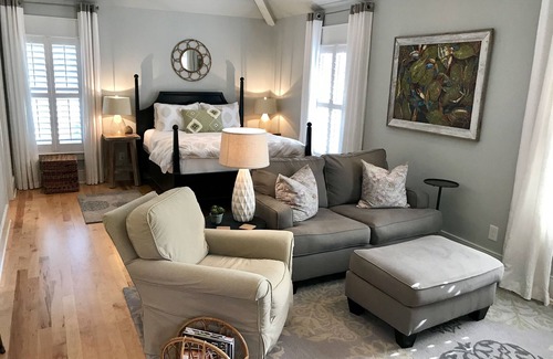 Mount Pleasant House | Newly renovated detached garage studio apartment 5 miles from downtown!
