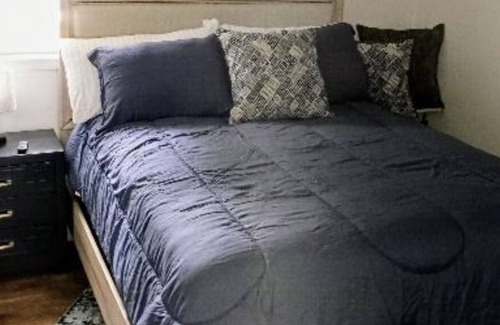 Church Street House | Newly Renovated Family Friendly 3-Bedroom